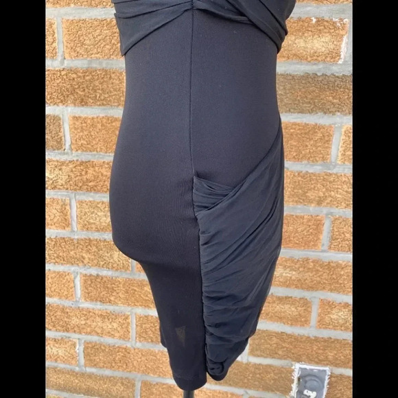 Alice and Olivia Short Sleeve Goddess Dress small - Picture 8 of 11